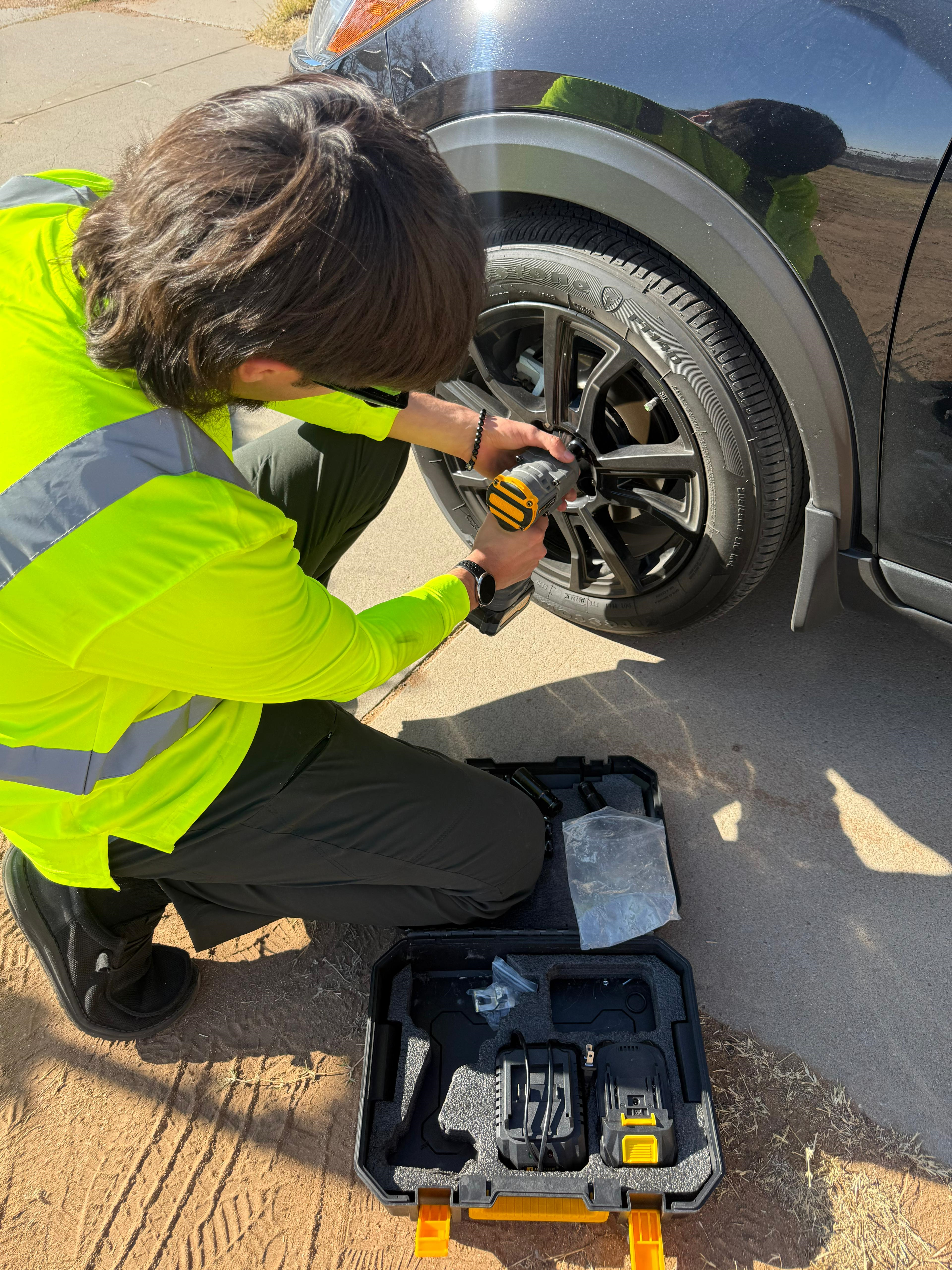 Tire change El Paso